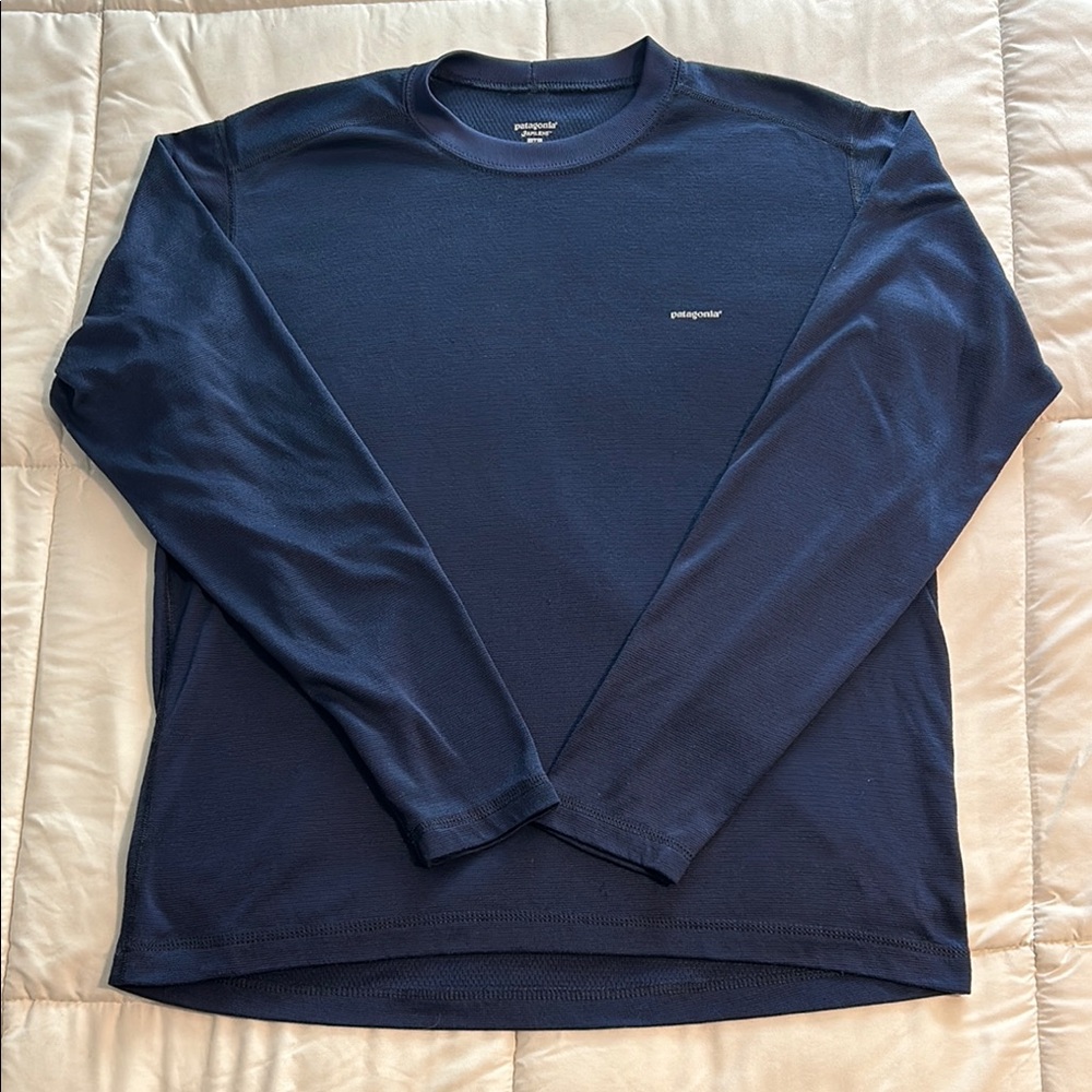 Patagonia Shirt Men’s Size M Navy Blue Long Sleeve Capilene
